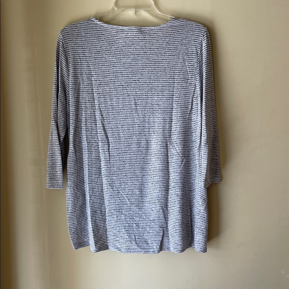Gray Striped Long Sleeve Top Size Small - Picture 2 of 7